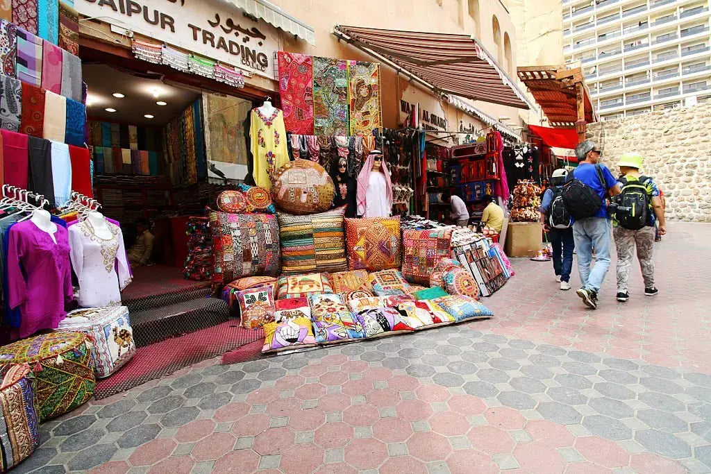 Global Silk Industry and UAE