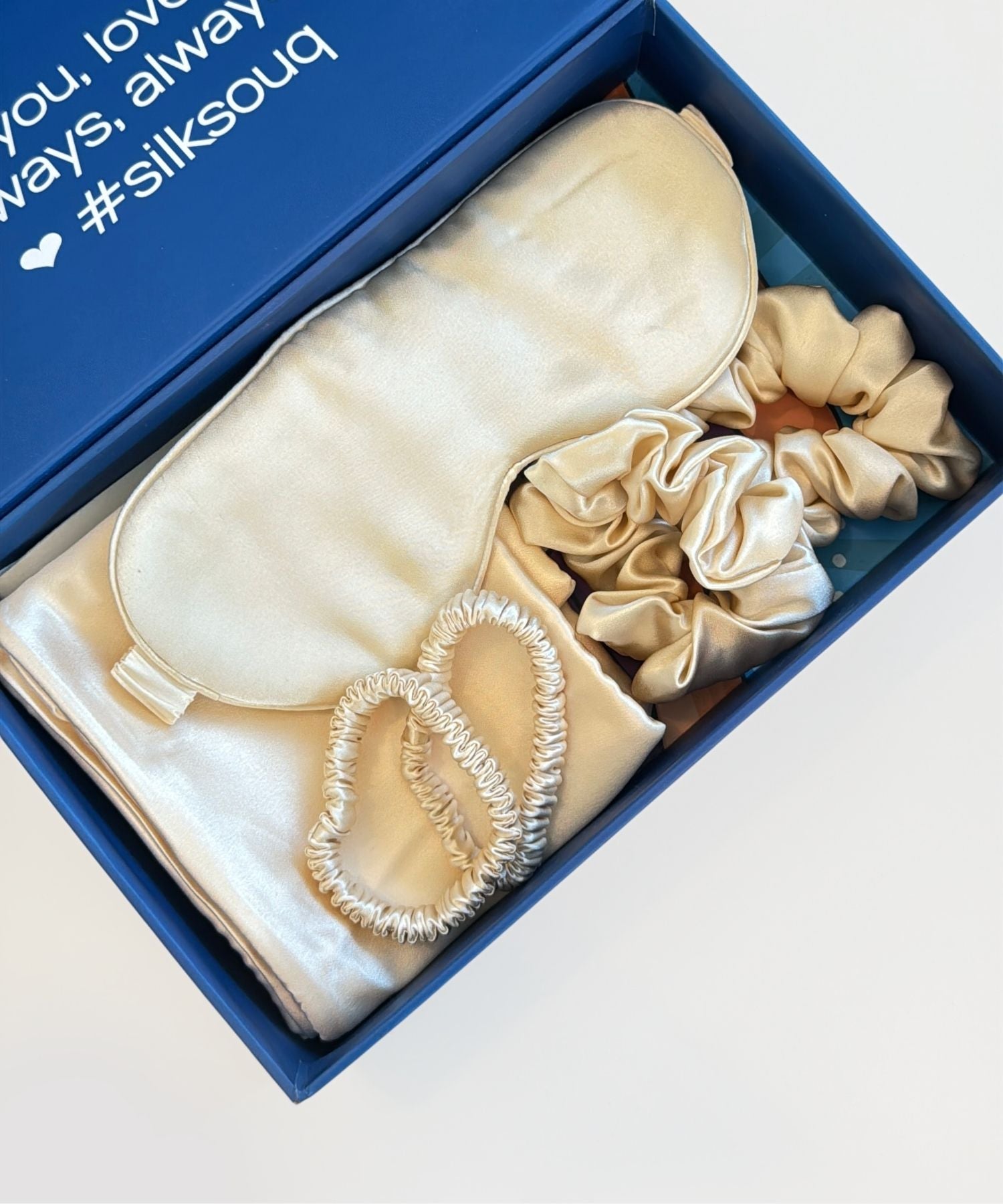 Premium Silk Gifts