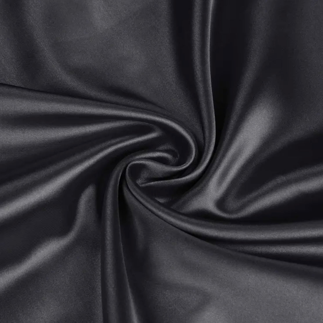 Square Silk Scarf • Black Beauty • 100 x 100.cm