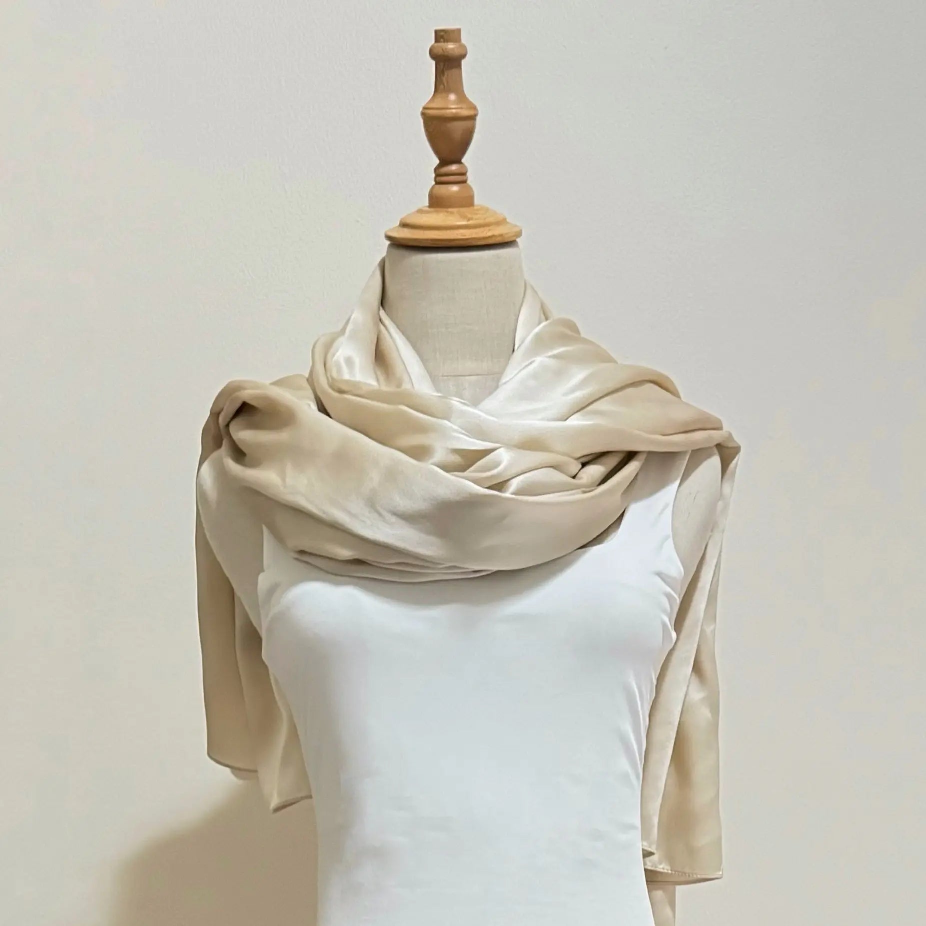 Silk Shawl • 100 x 200 cm SilkSouq