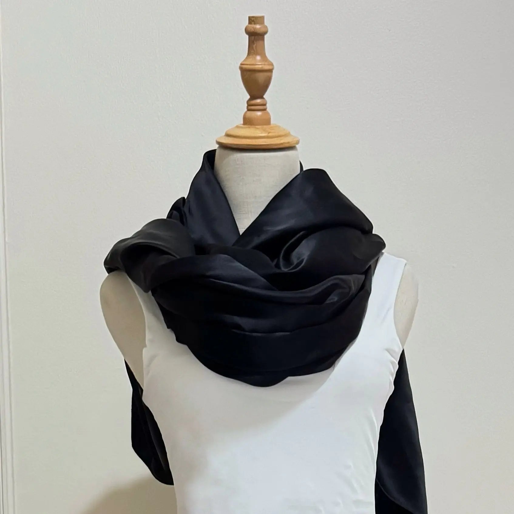 Silk Shawl • 100 x 200 cm SilkSouq