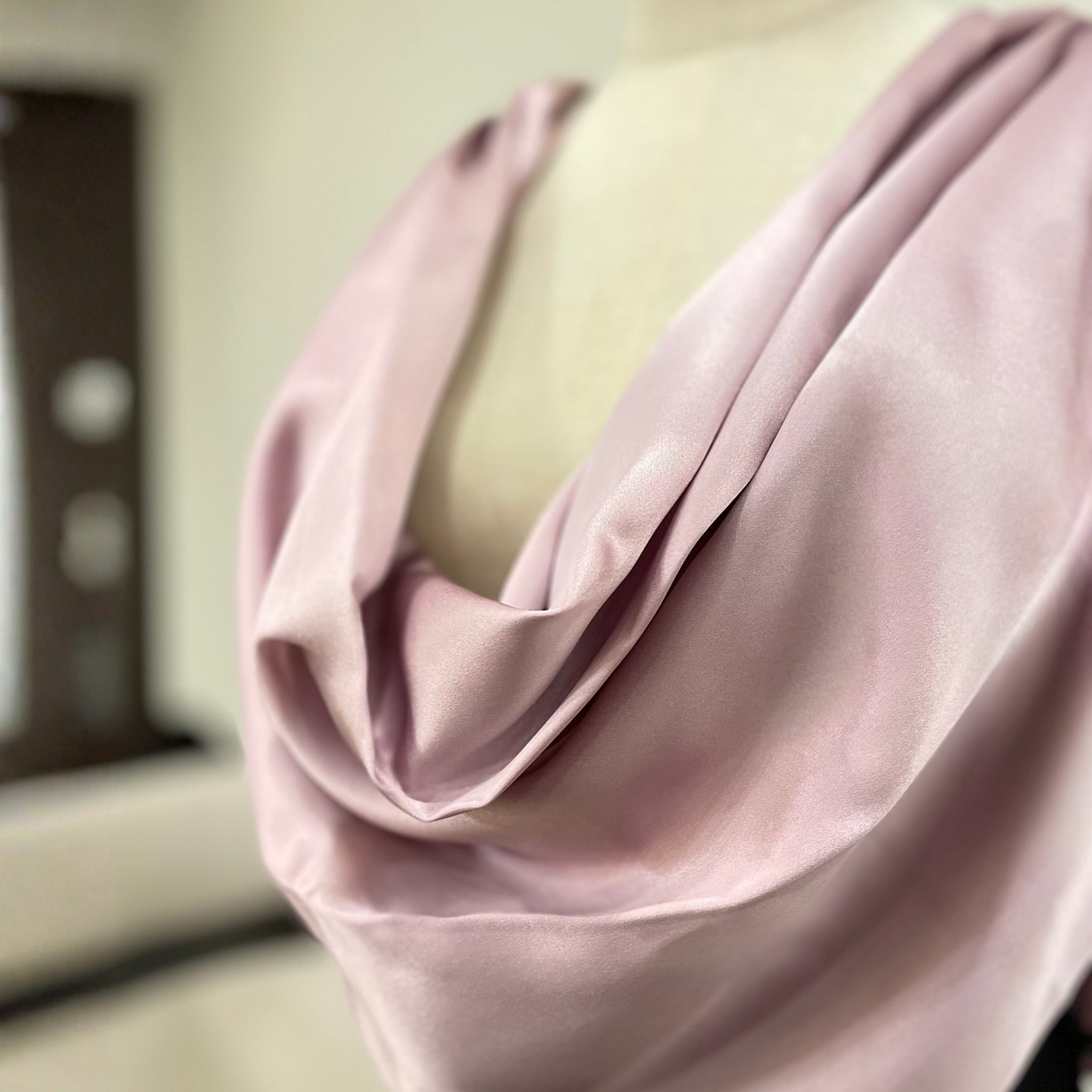 Pure Mulberry Silk Hijab & Shawl – Orchid Taupe