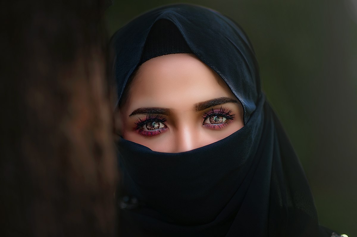 Where to get Hijabs made from mulberry silk in Dubai or UAE or KSA?