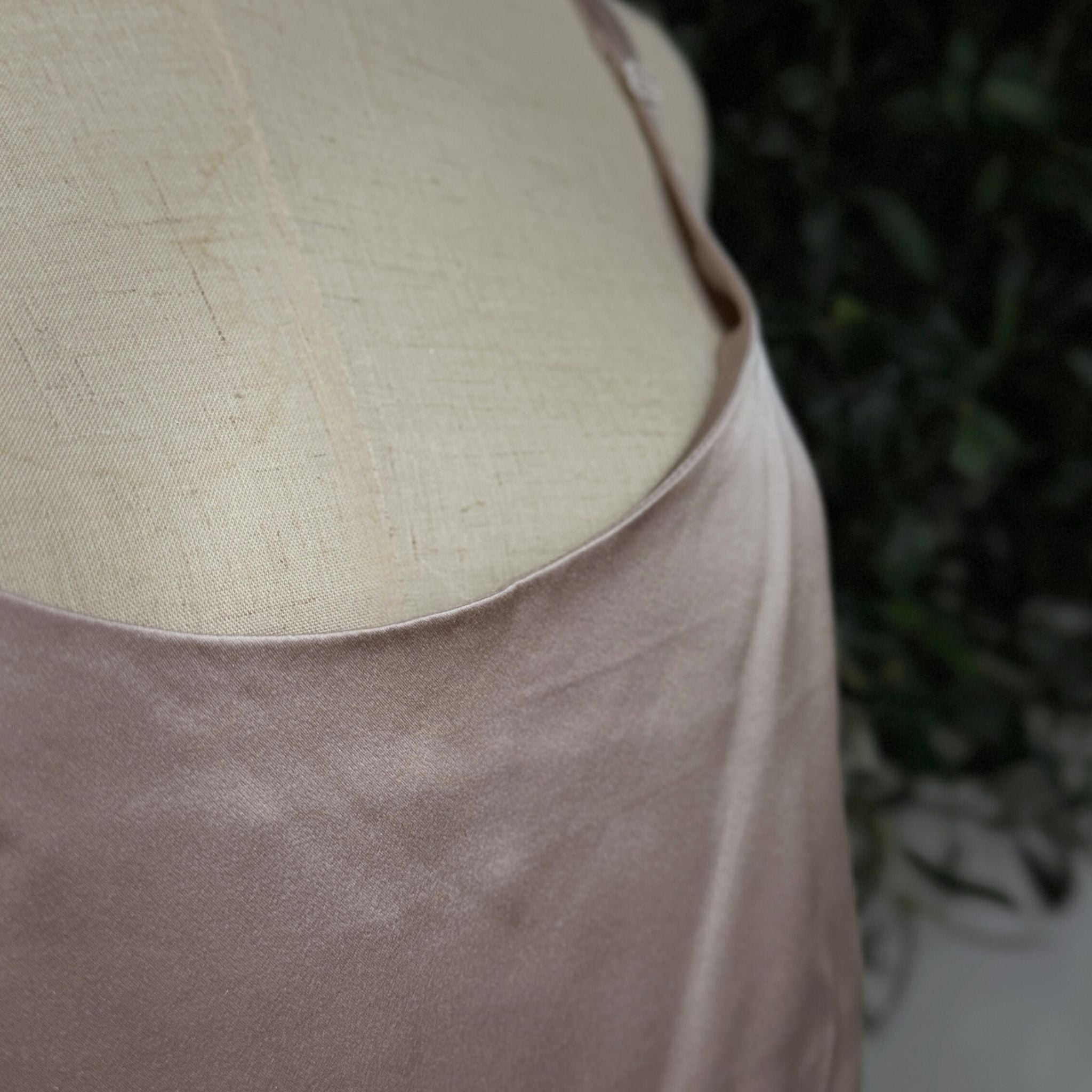 Mulberry Silk Round Neck Camisole Top in Rosy Champagne - SilkSouq