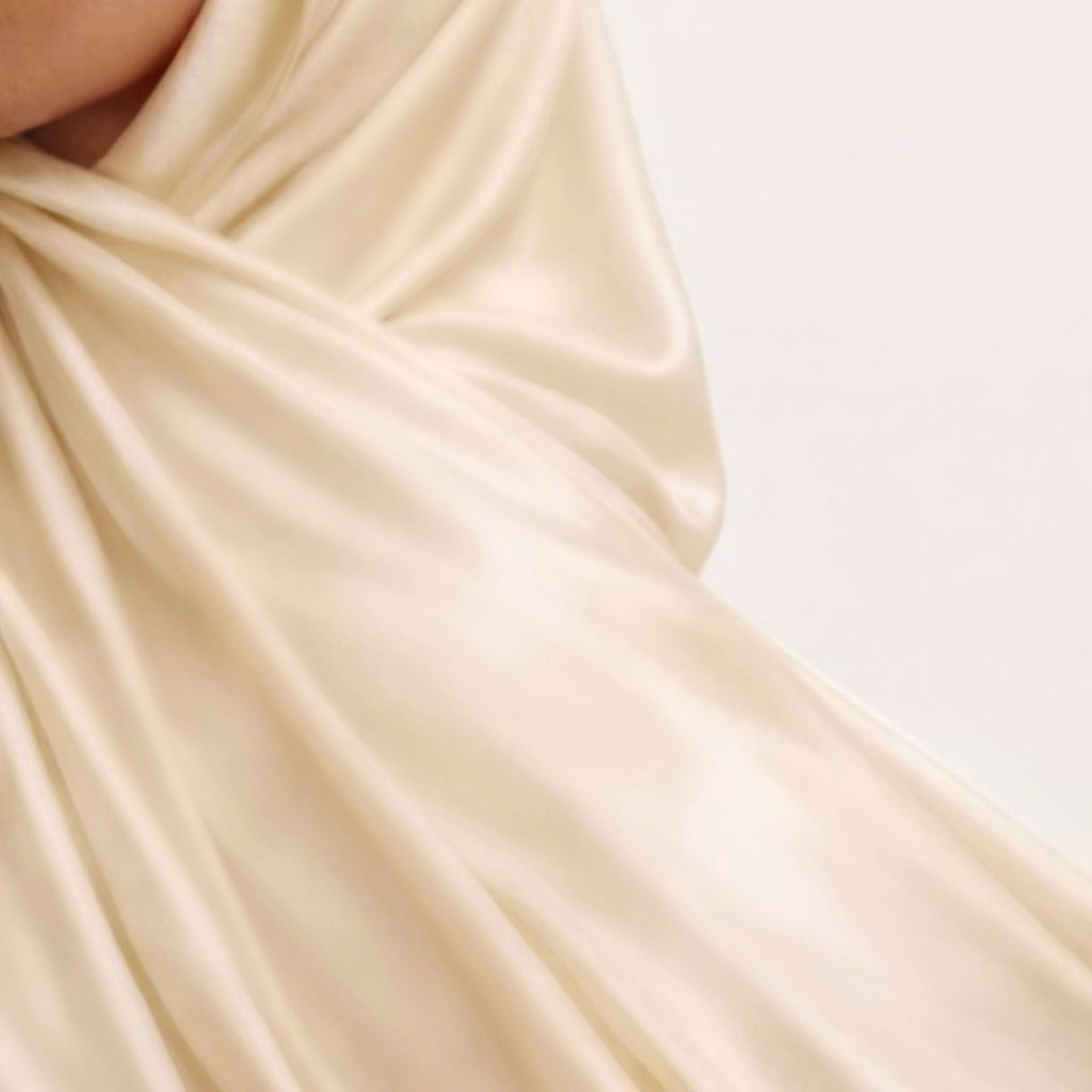 Pure Mulberry Silk Hijab & Shawl – Champagne