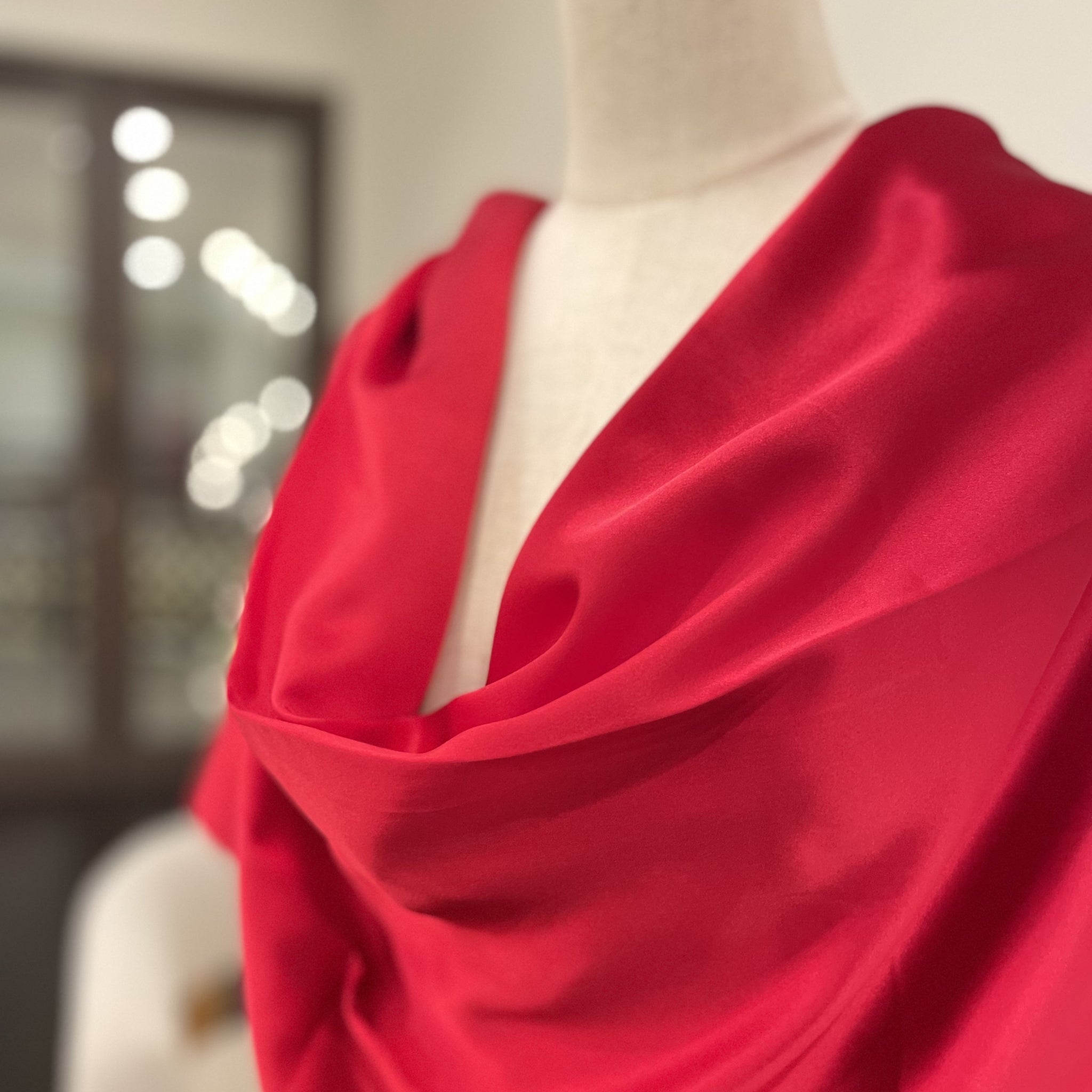 Pure Mulberry Silk Hijab & Shawl – Scarlet Red