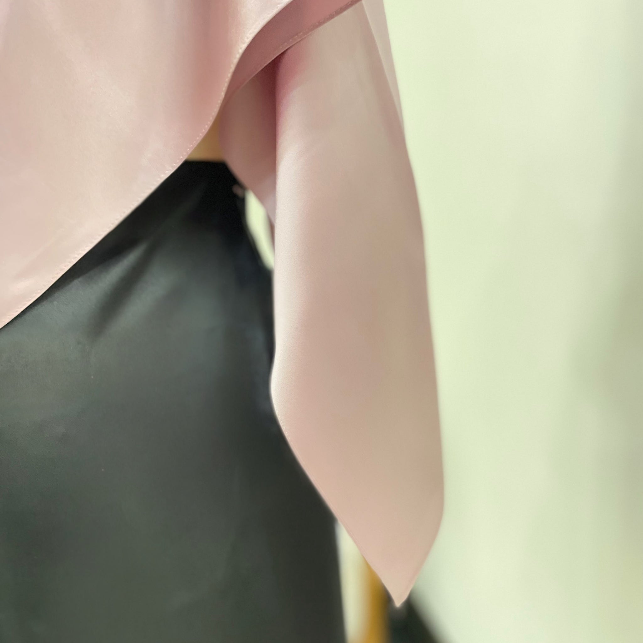Pure Mulberry Silk Hijab & Shawl – Soft Blush