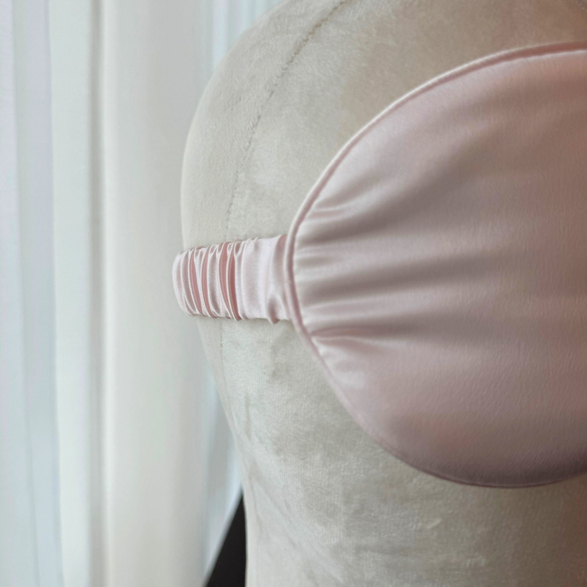 Pure Mulberry Silk Eye Mask – Soft Pink